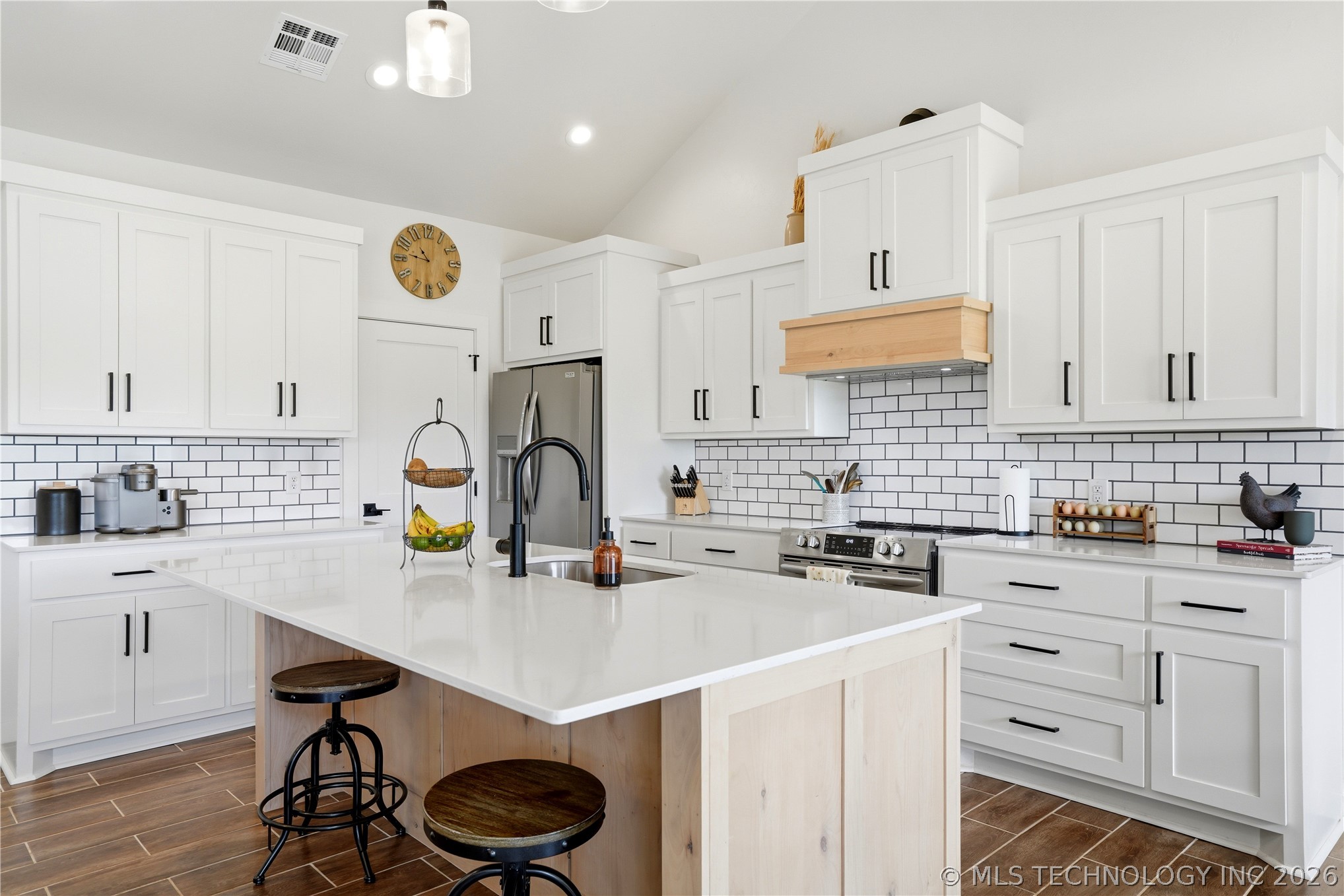 9862 N 49th Street E Property Photo 16