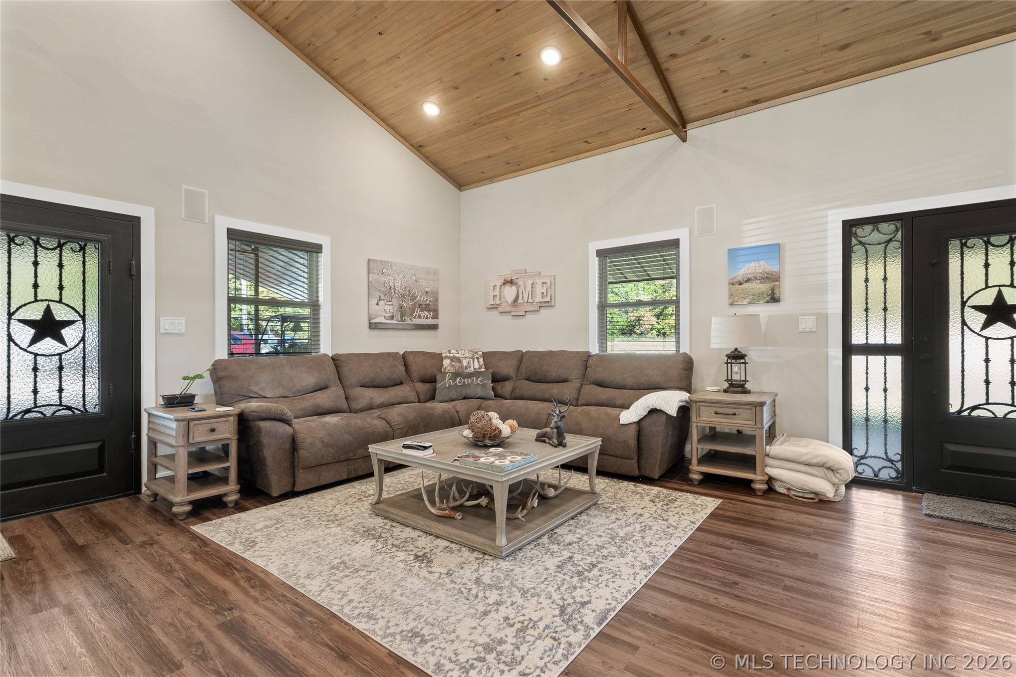 9212 Keltner Road Property Photo 6