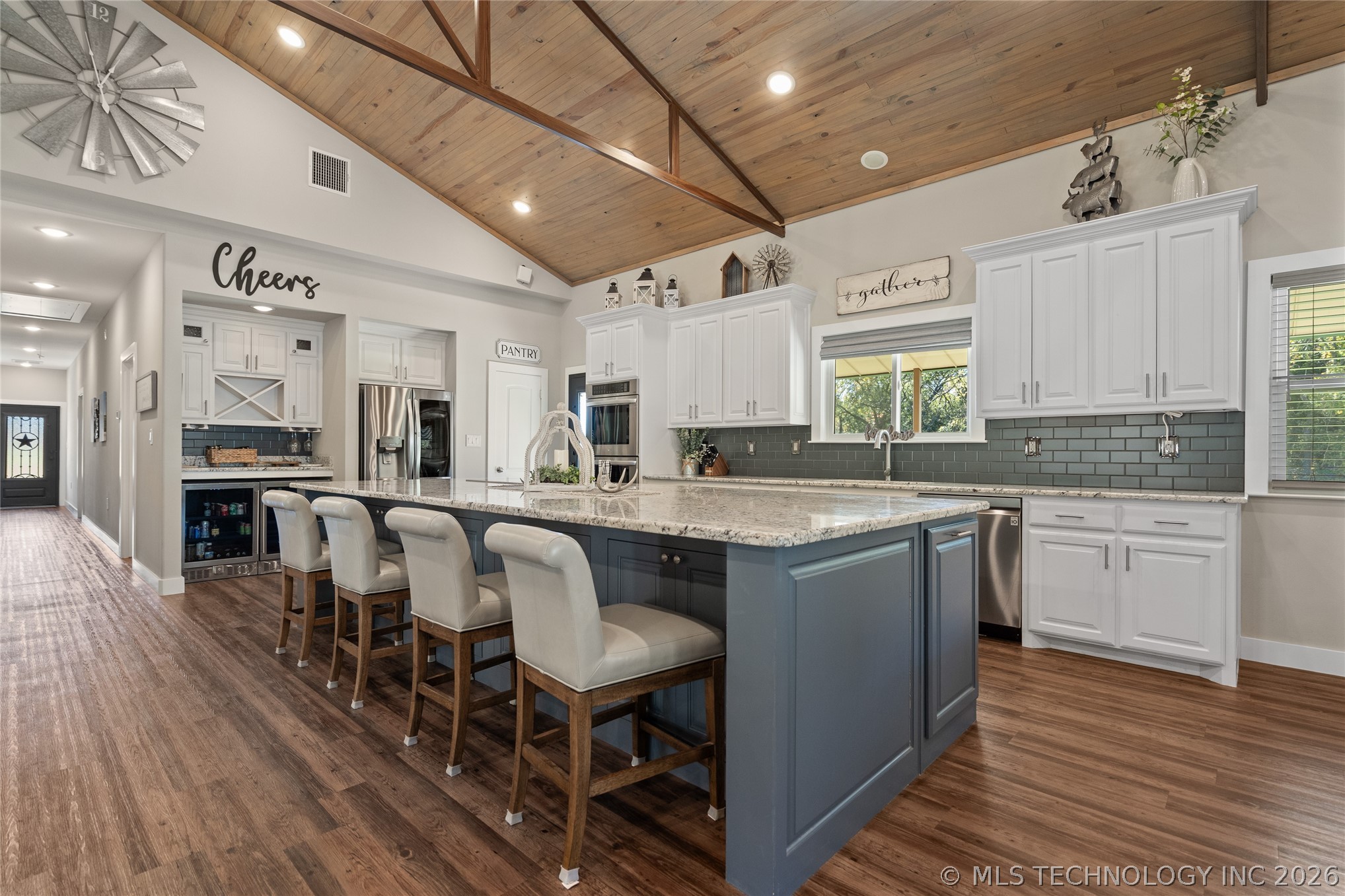 9212 Keltner Road Property Photo 8