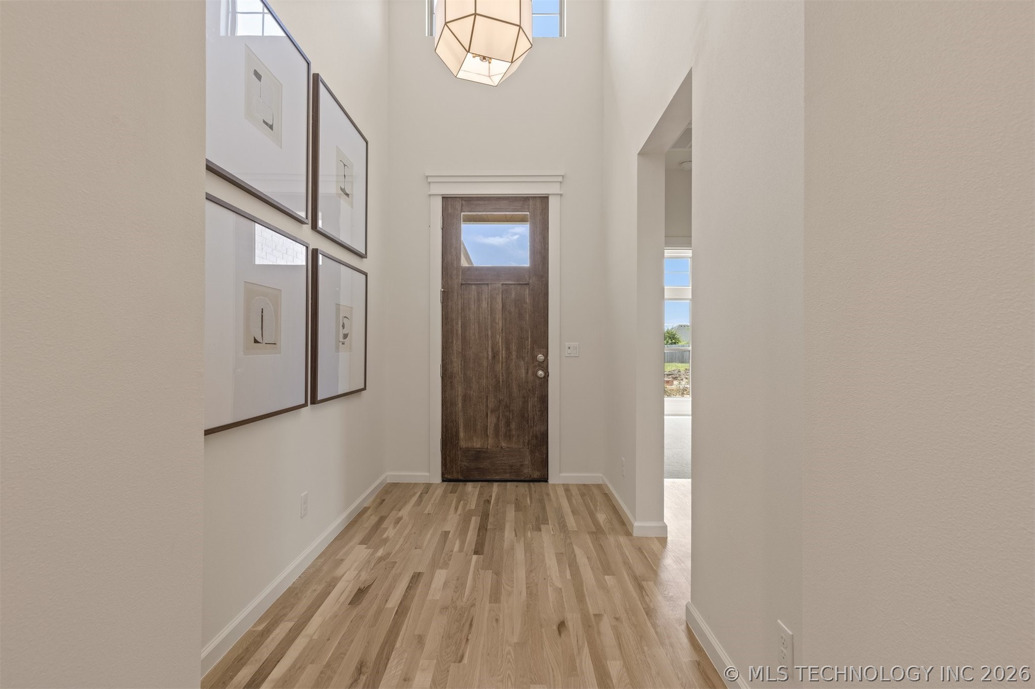 1331 N Beech Street Property Photo 10