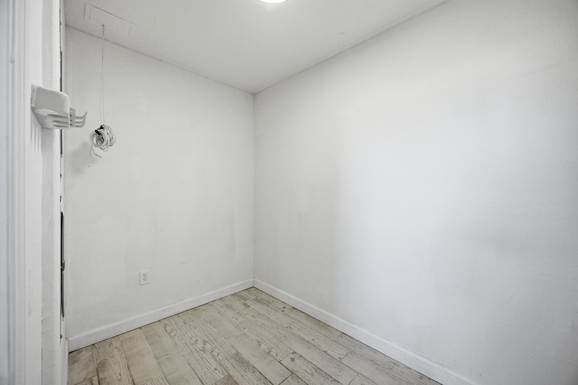 978 E Camp Property Photo 13