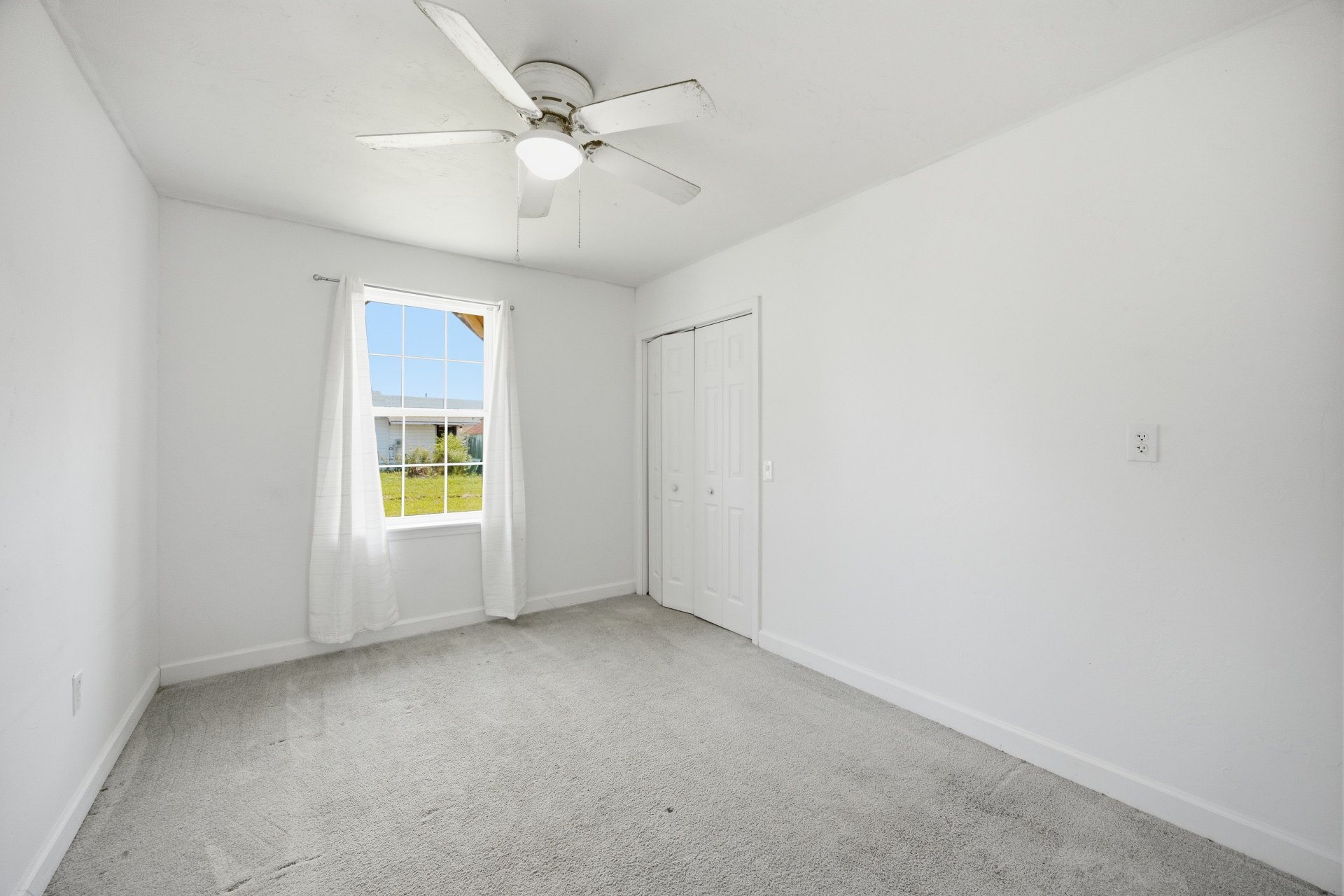 978 E Camp Property Photo 16