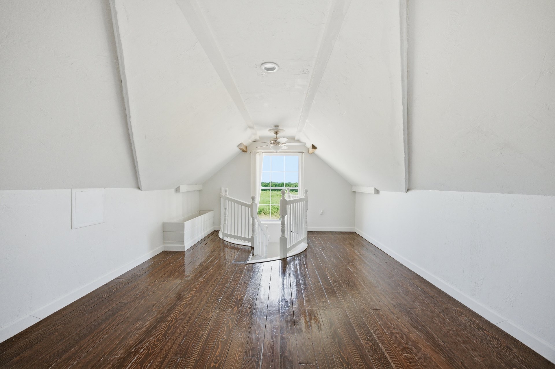 978 E Camp Property Photo 27