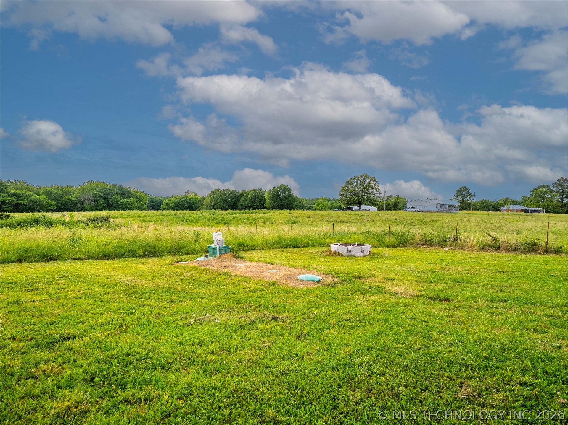 978 E Camp Property Photo 34