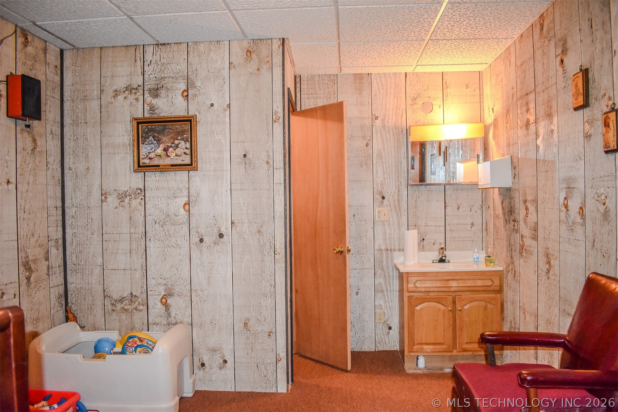 4447 E 1980 Road Property Photo 14
