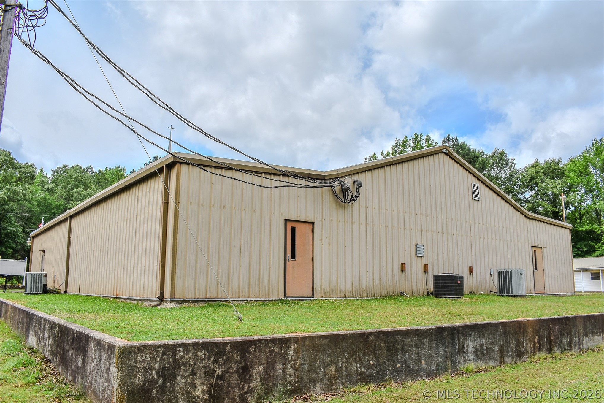 4447 E 1980 Road Property Photo 40