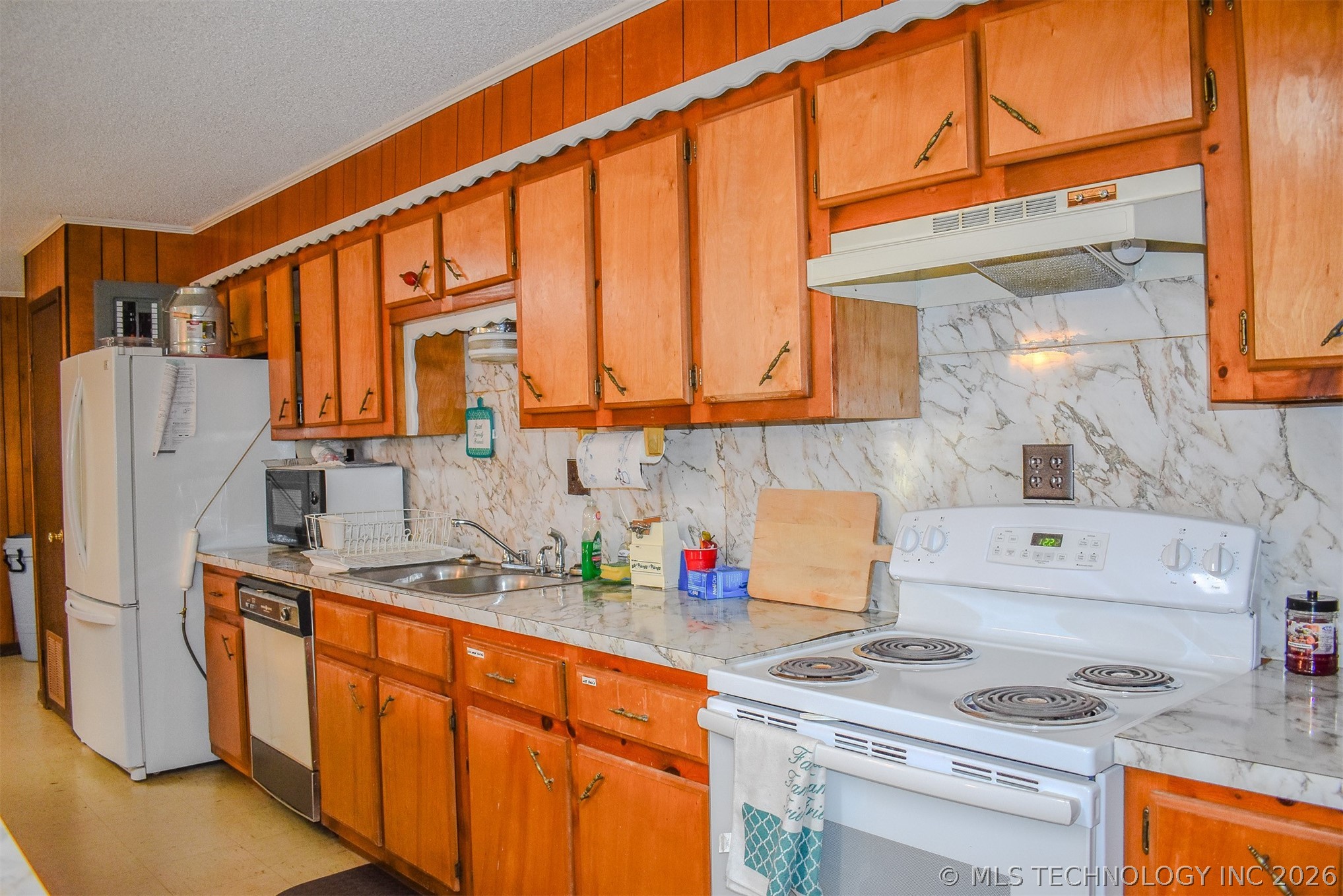 4447 E 1980 Road Property Photo 47