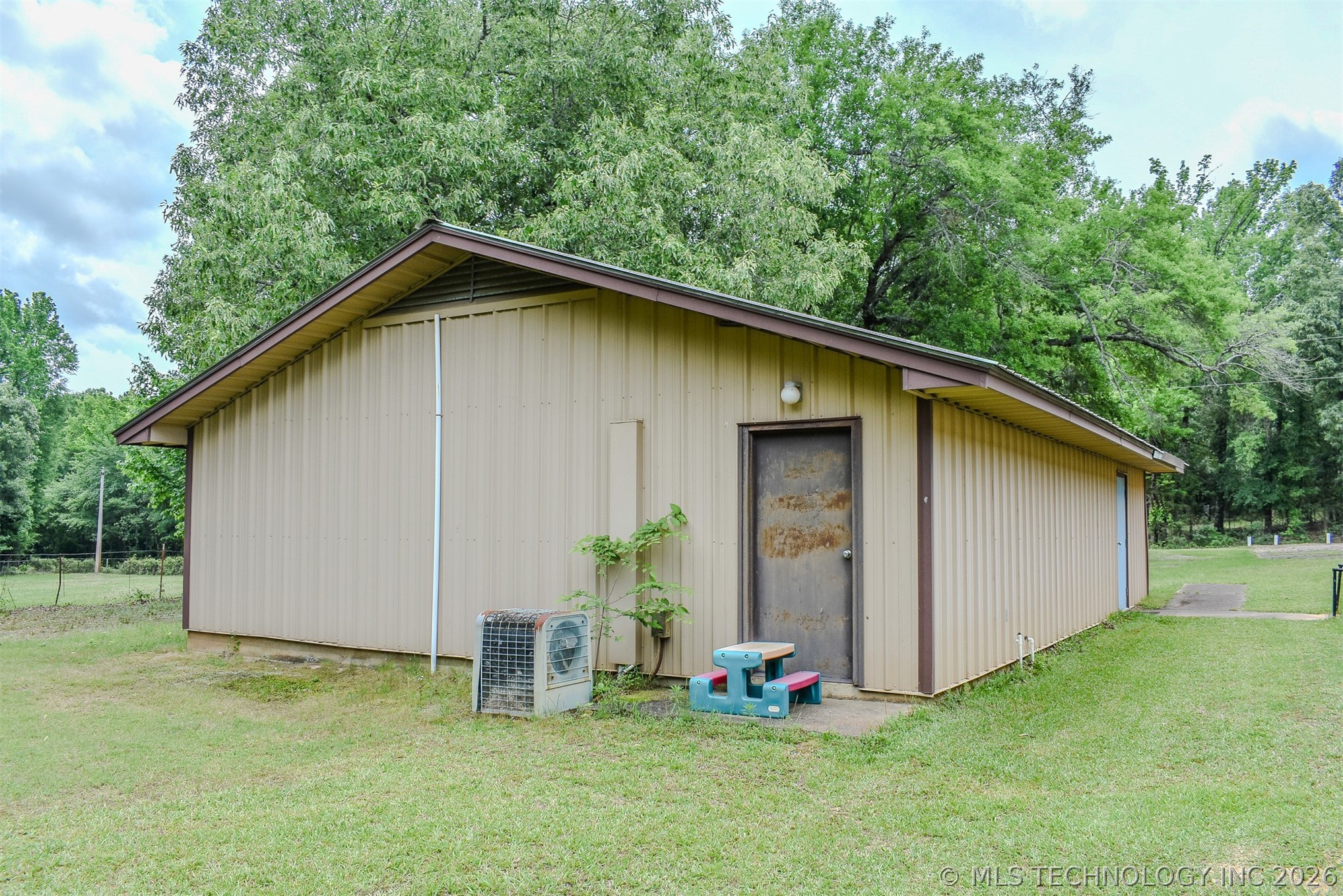 4447 E 1980 Road Property Photo 51
