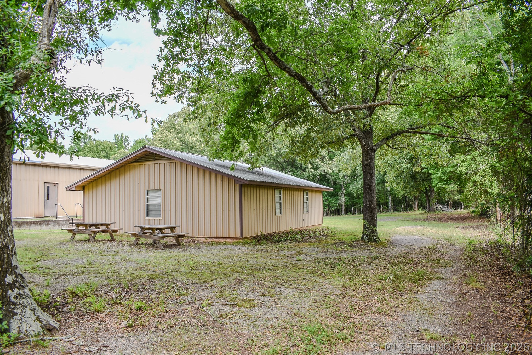 4447 E 1980 Road Property Photo 52