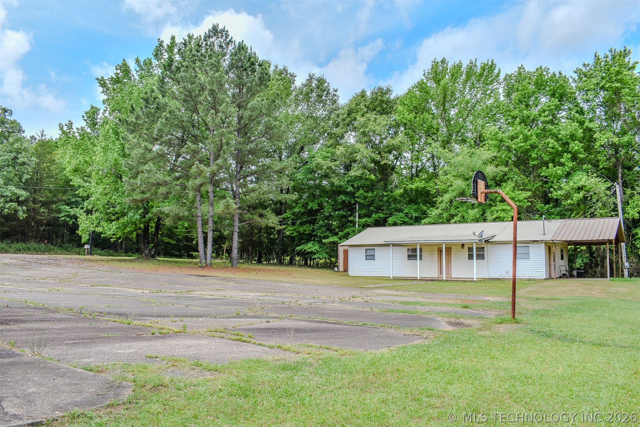 4447 E 1980 Road Property Photo 55