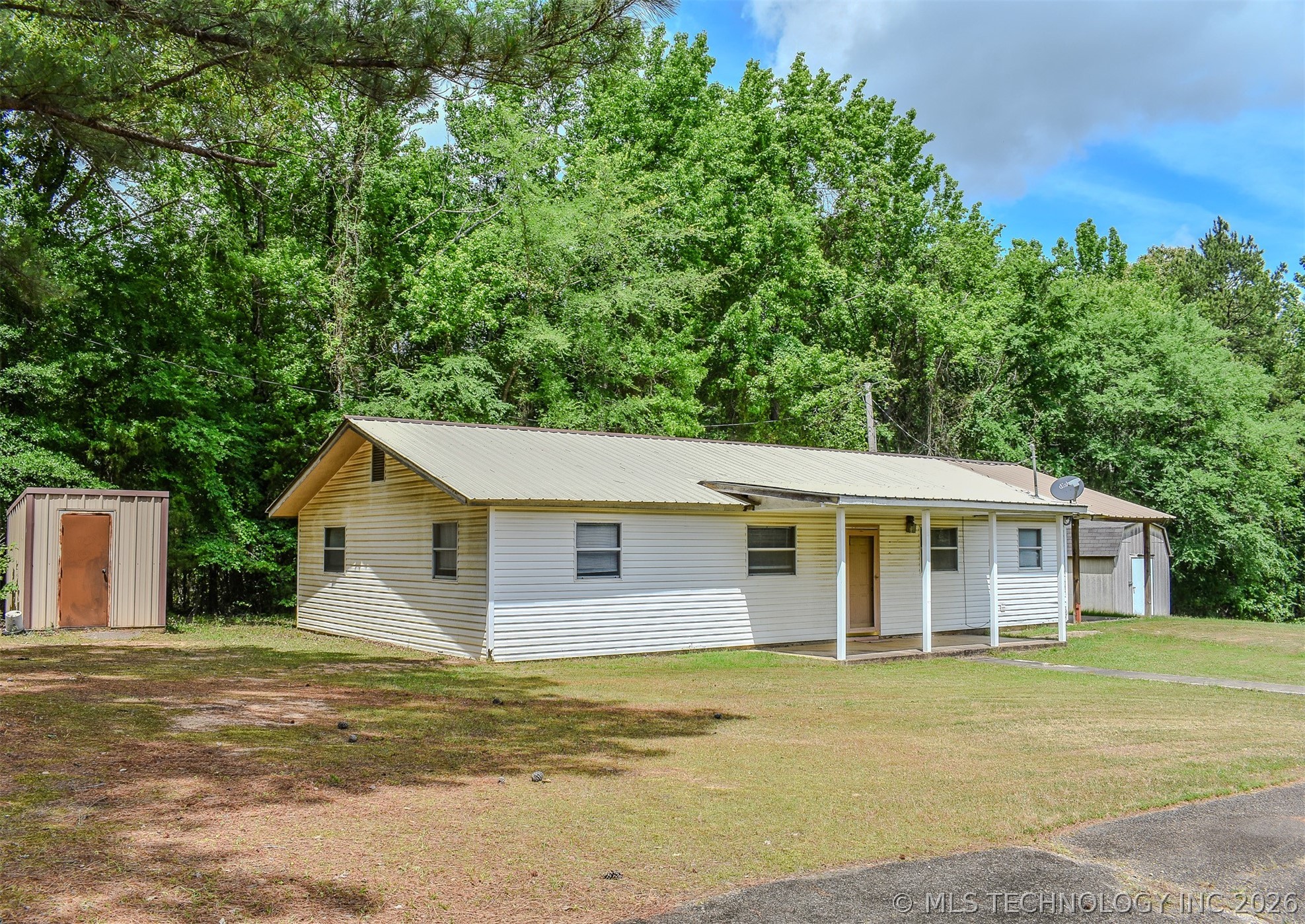 4447 E 1980 Road Property Photo 58