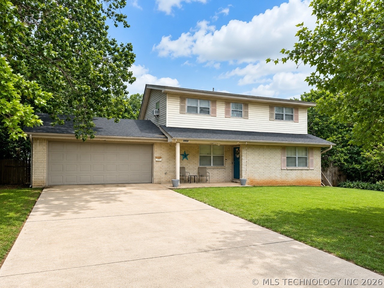 1813 Bellaire Circle