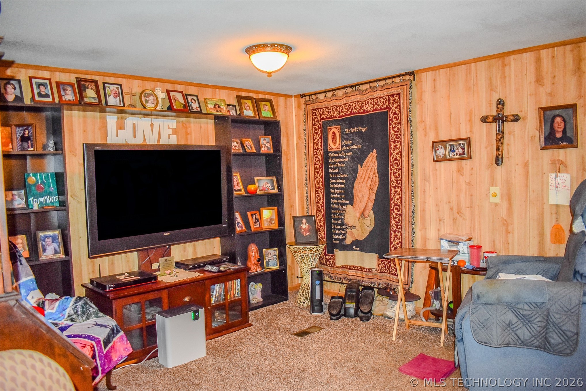 593 Tram Road Property Photo 7