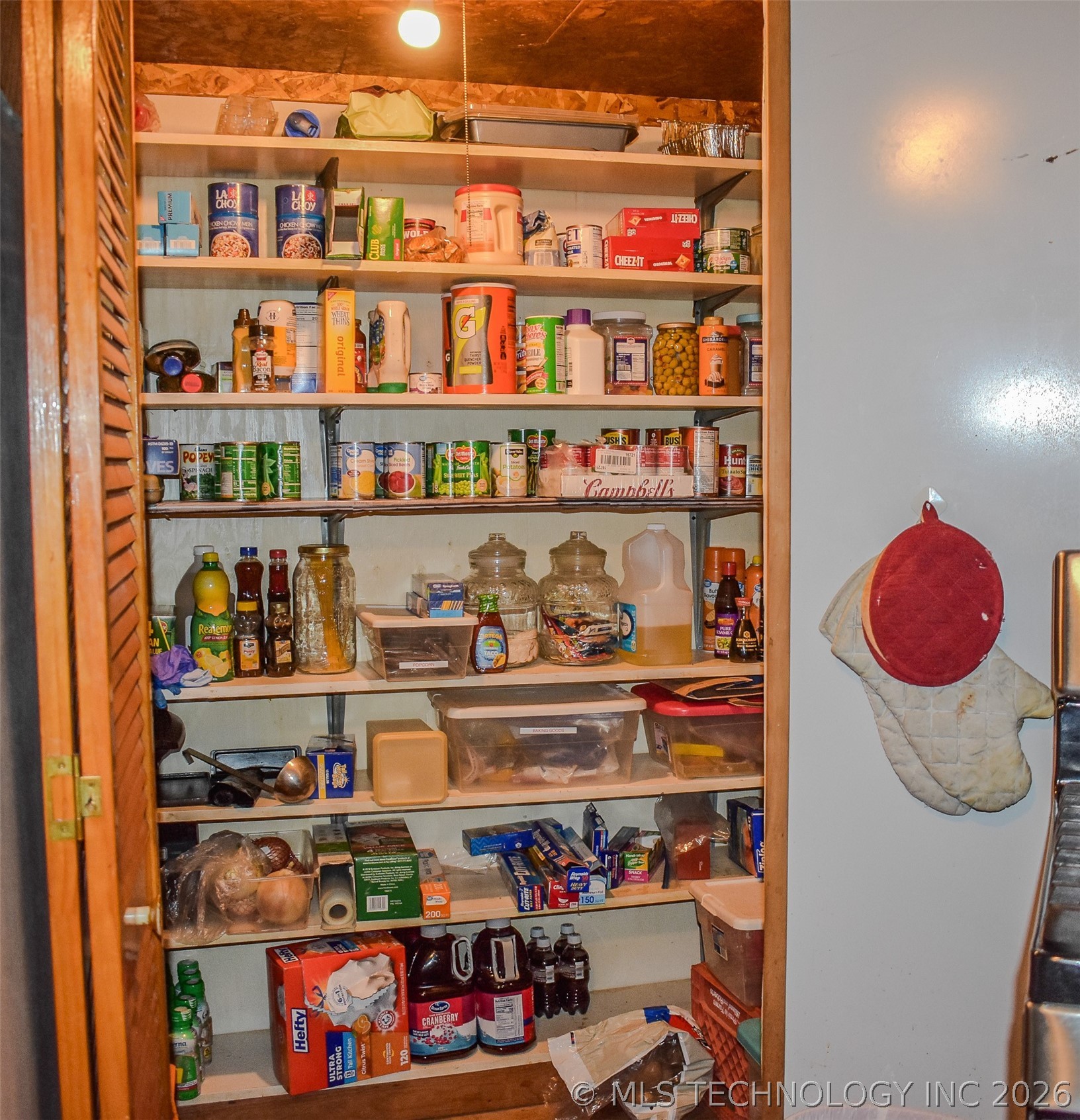 593 Tram Road Property Photo 13