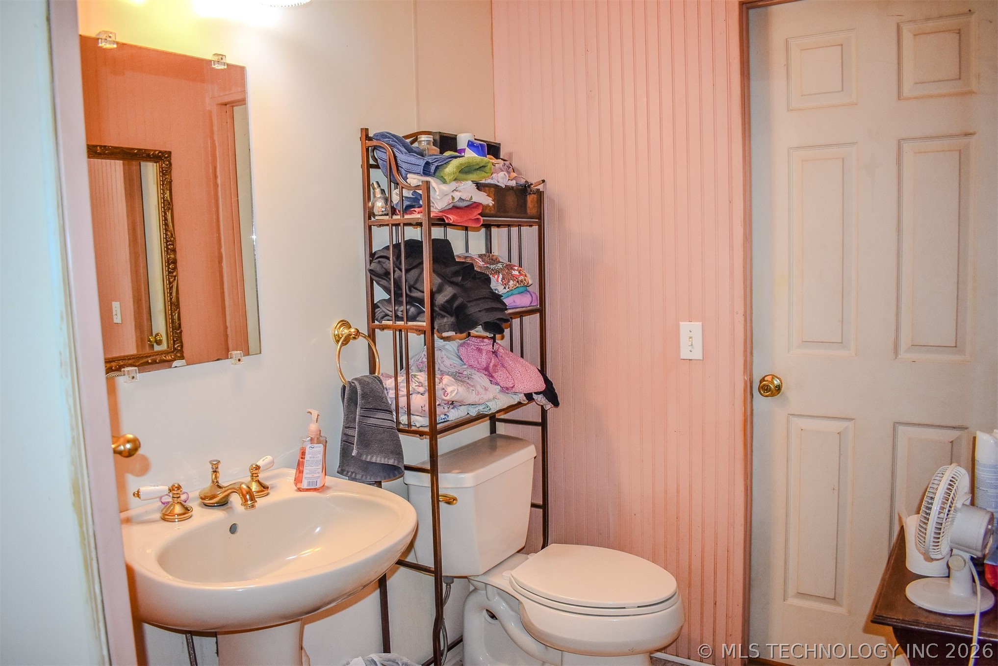 593 Tram Road Property Photo 27