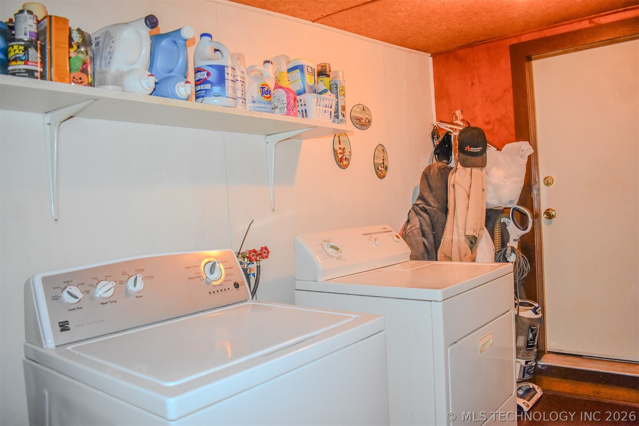 593 Tram Road Property Photo 30