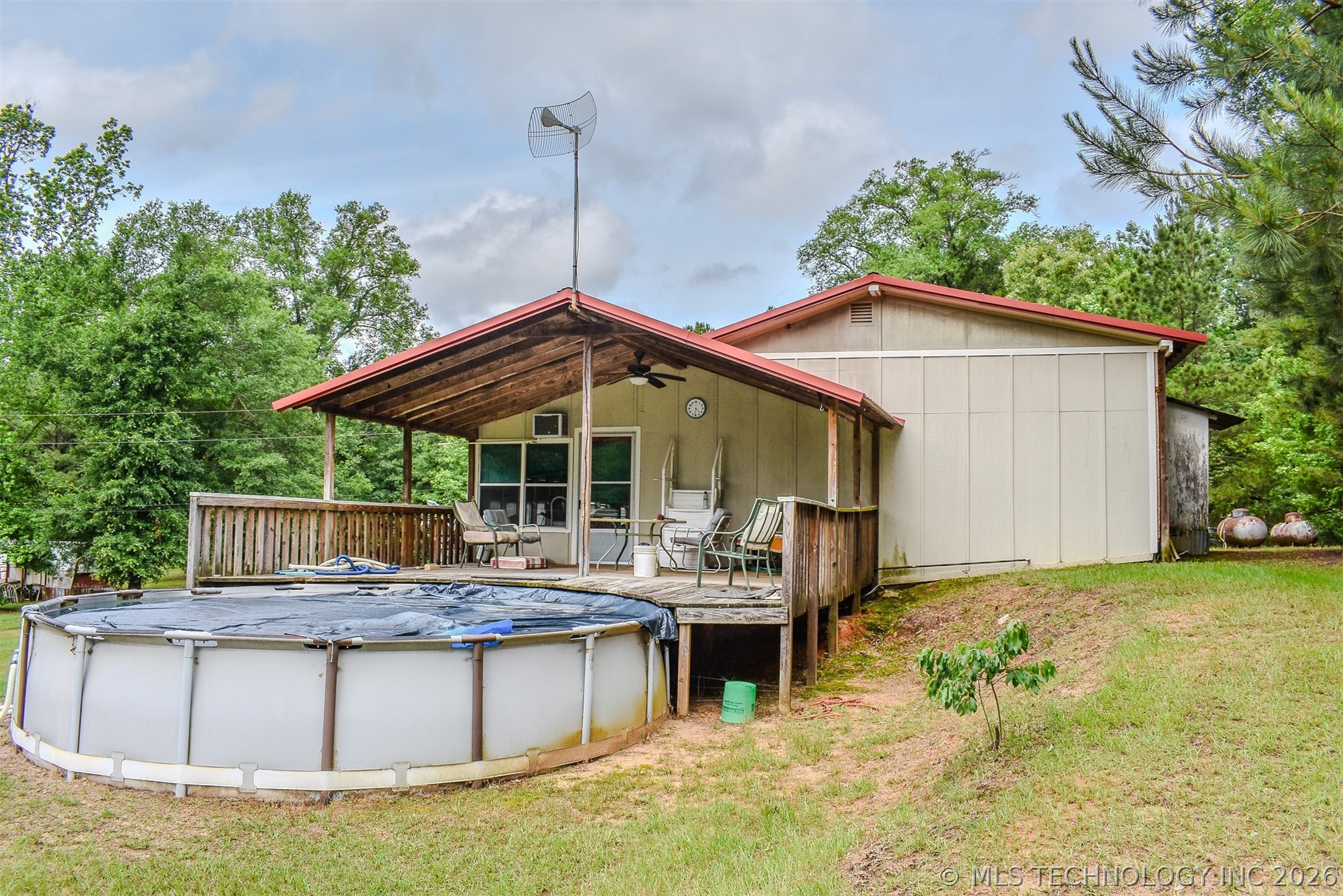 593 Tram Road Property Photo 35