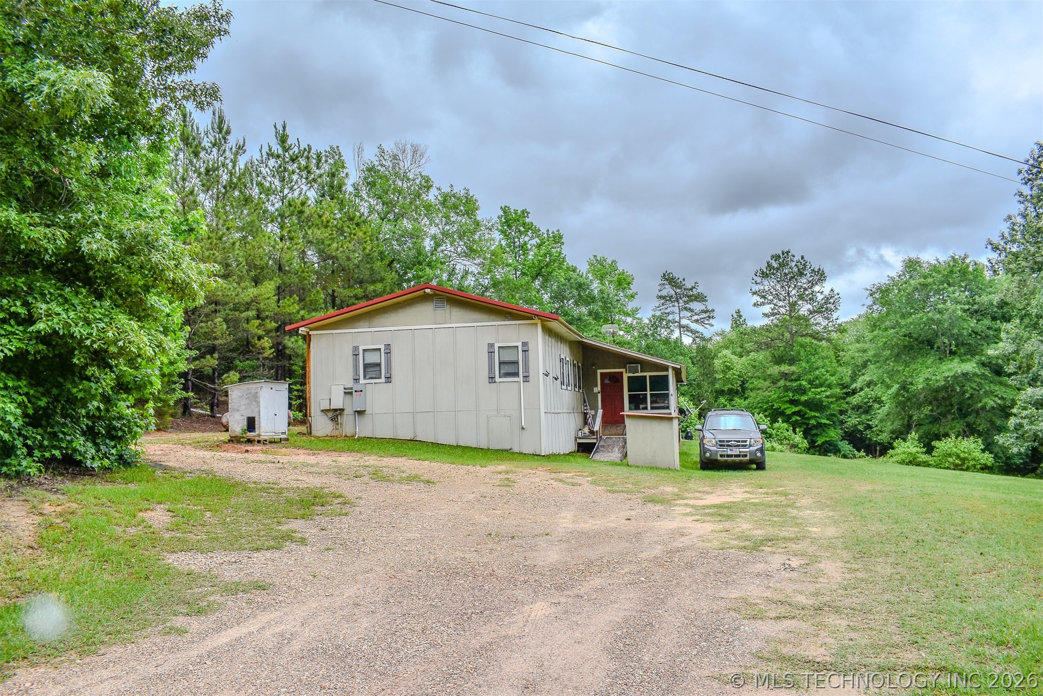 593 Tram Road Property Photo 37