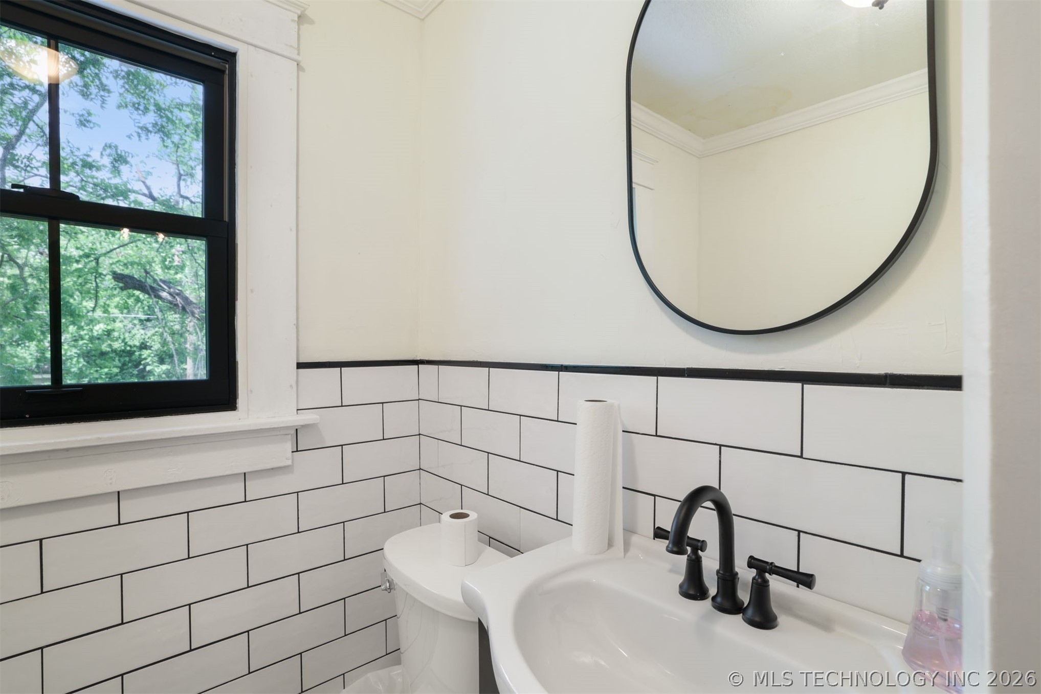 1301 N 3rd Property Photo 25