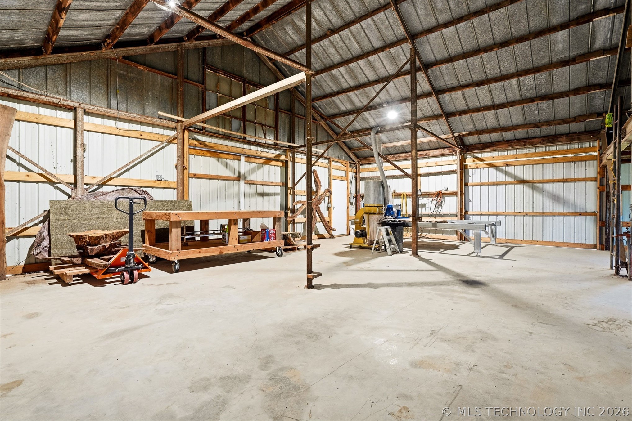 24068 E 785 Road Property Photo 96
