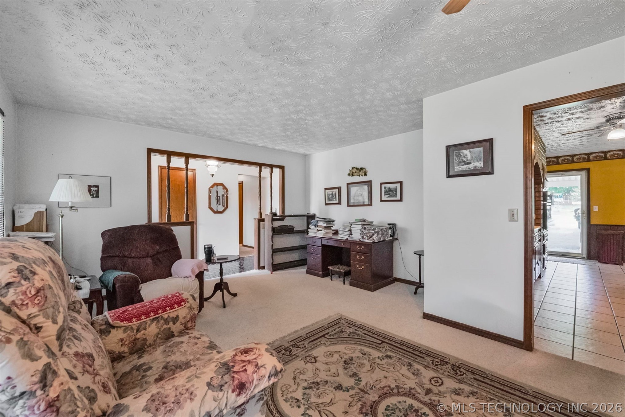 212 N Will Rogers Loop W Property Photo 8