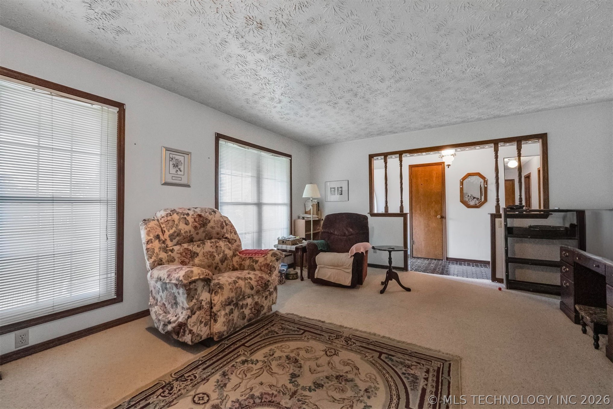212 N Will Rogers Loop W Property Photo 9