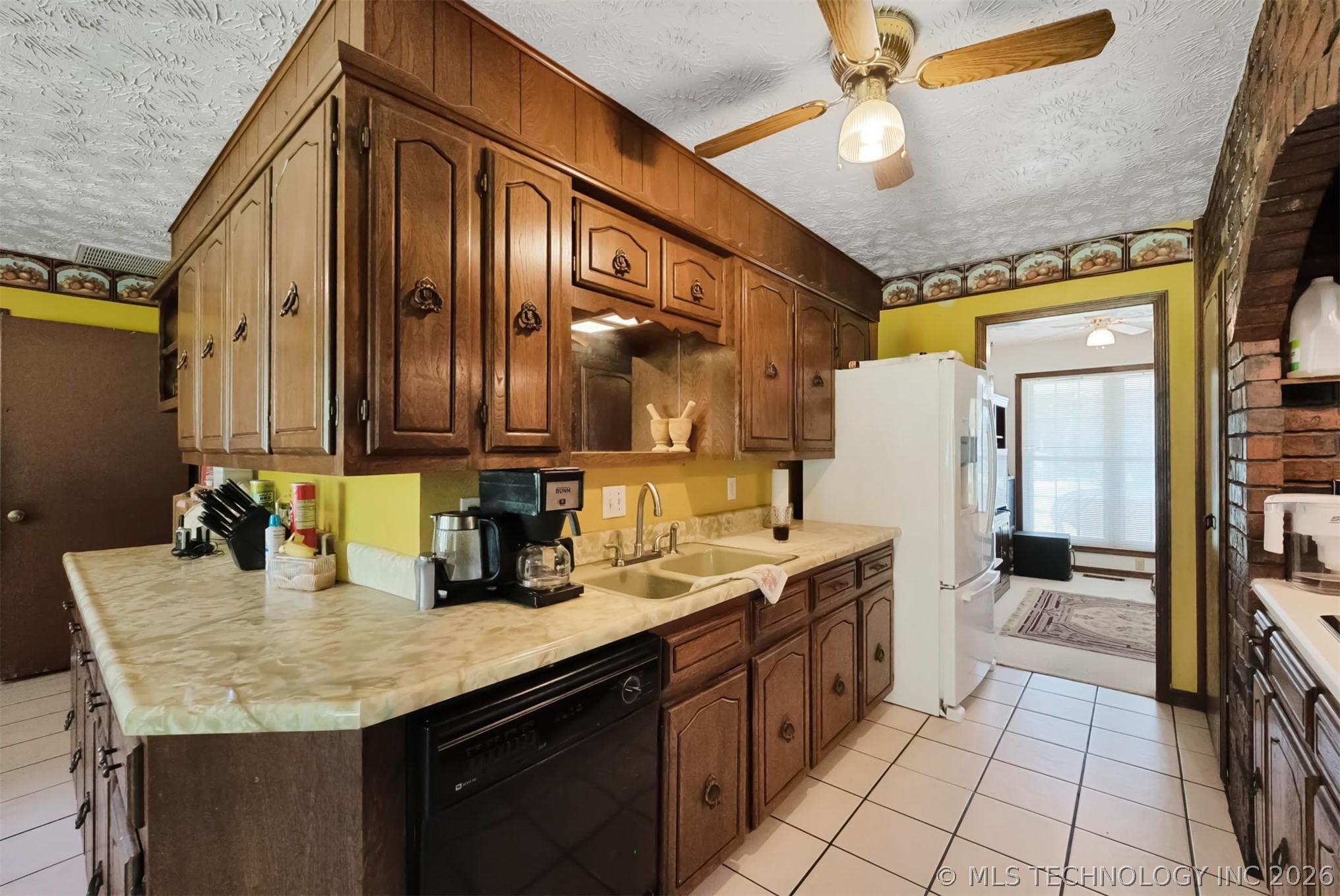 212 N Will Rogers Loop W Property Photo 14