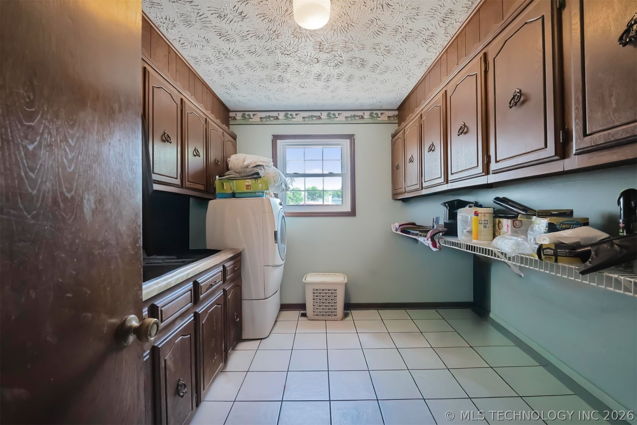 212 N Will Rogers Loop W Property Photo 16