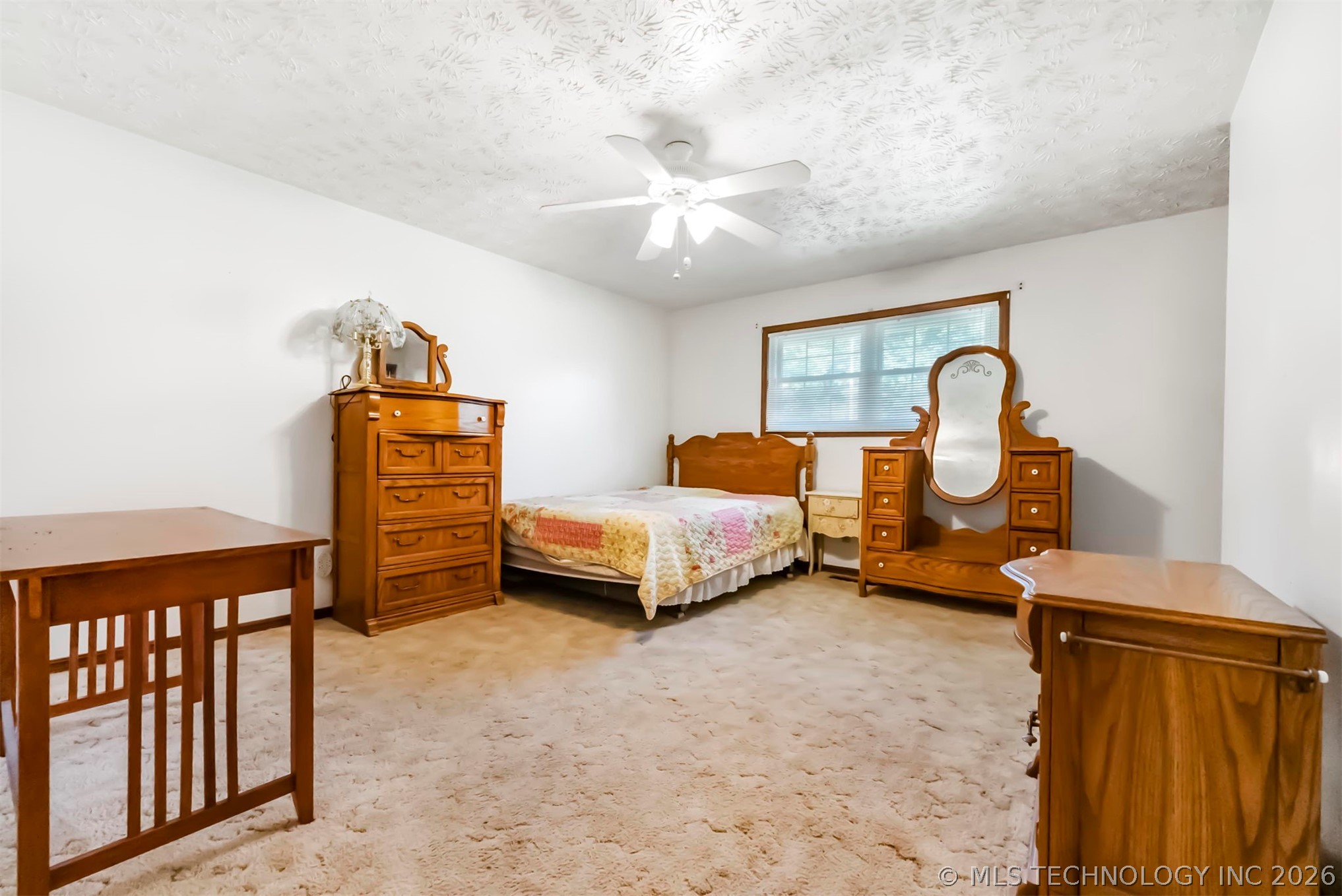 212 N Will Rogers Loop W Property Photo 21