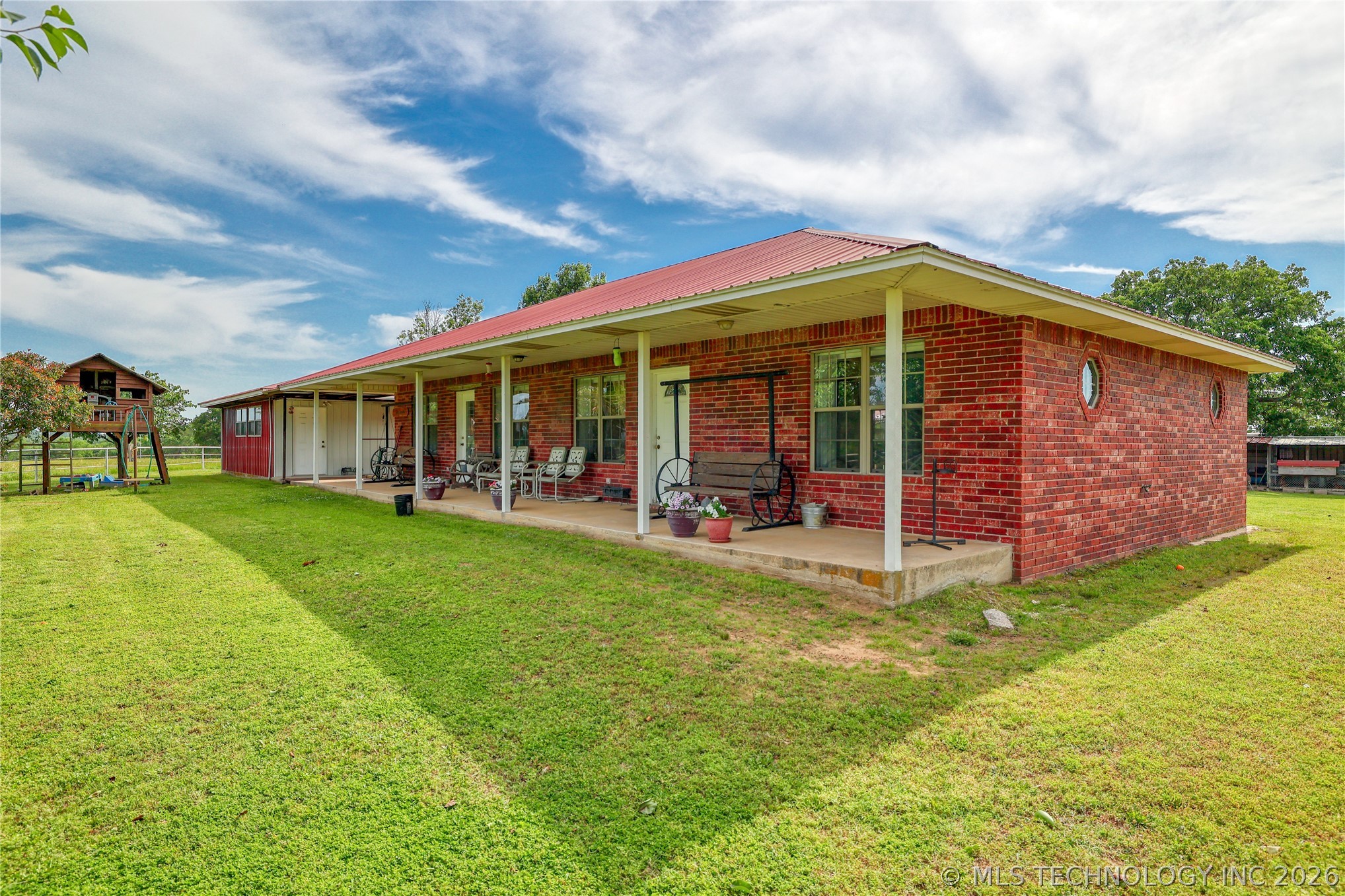 37584 County Road 1760 Property Photo 9