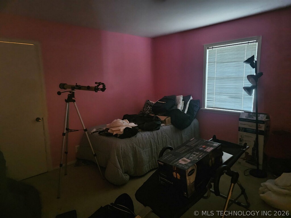 1232 S Rockford Road Property Photo 12