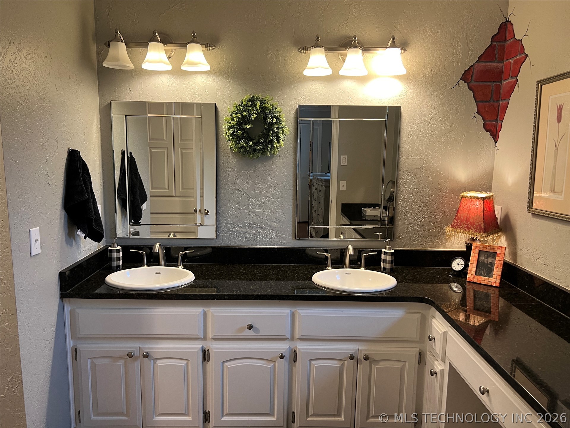 20288 E Highway 9 Property Photo 20