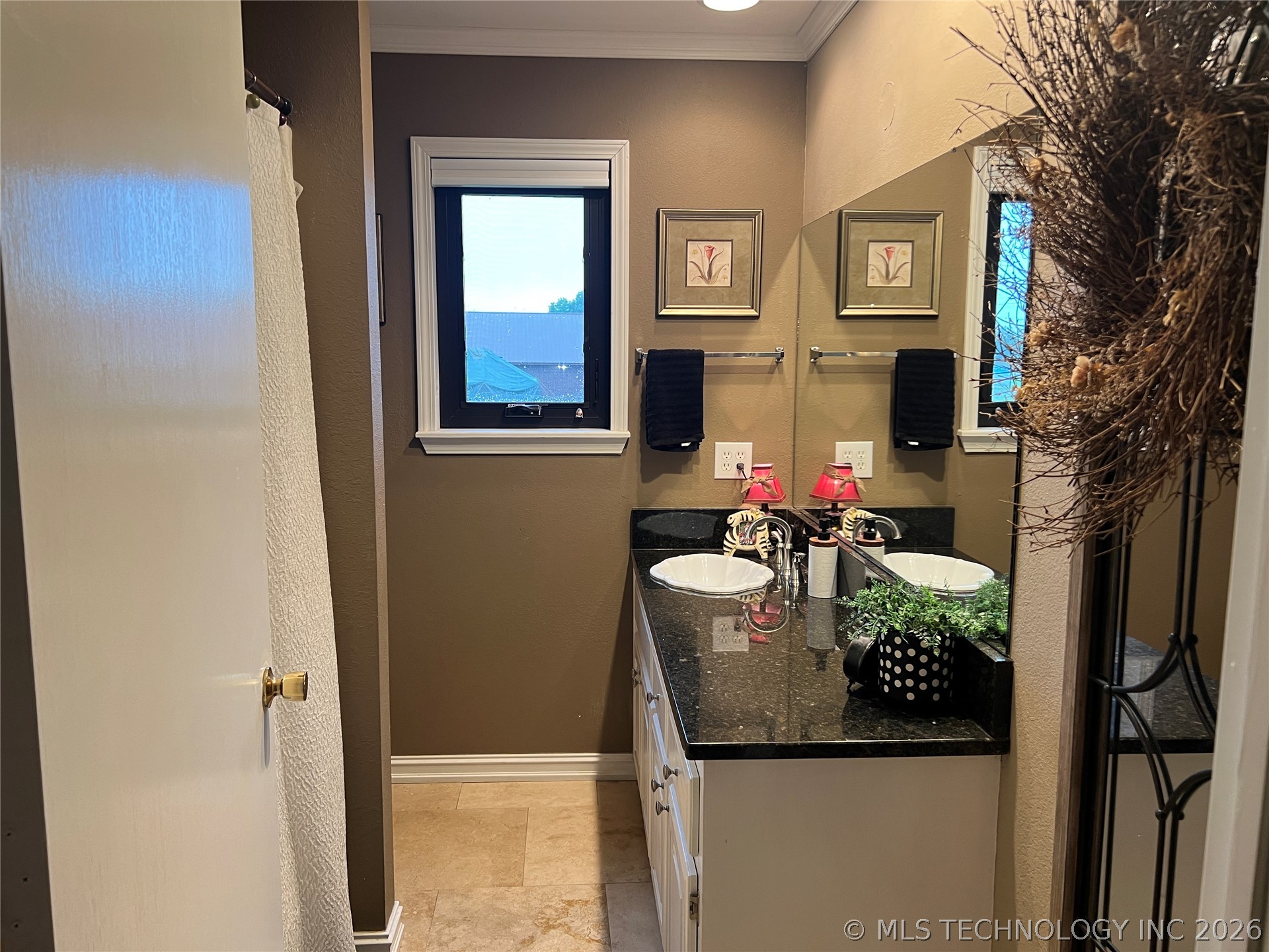 20288 E Highway 9 Property Photo 25