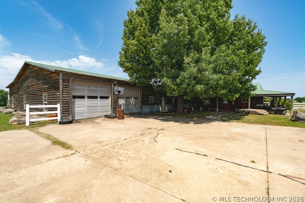 10034 E 233rd S Property Photo 60