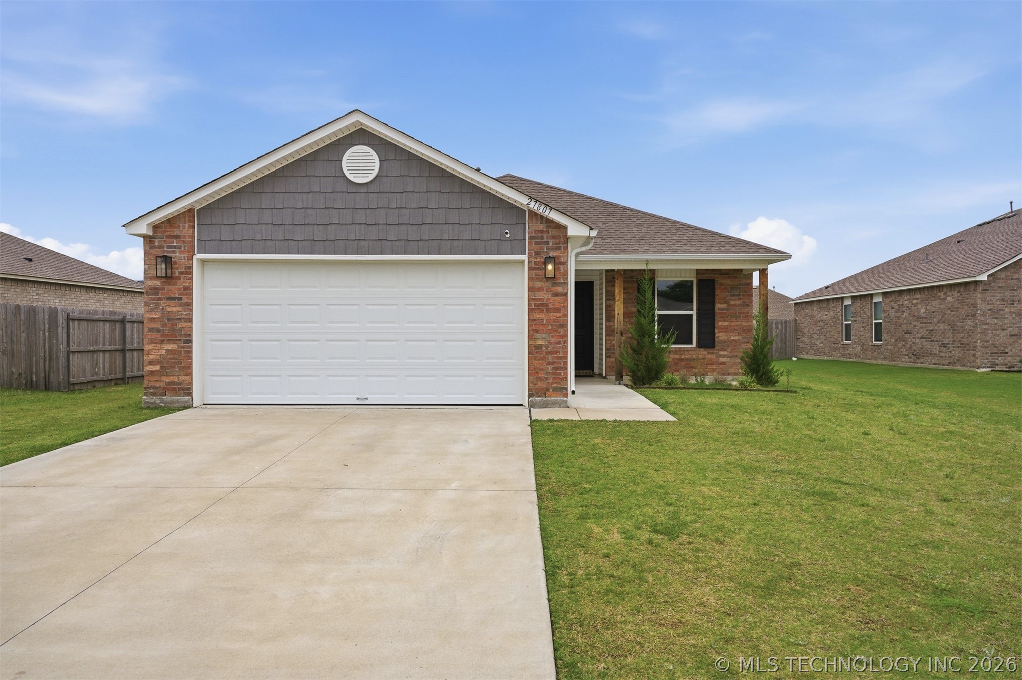 27807 E 114th Place S Property Photo 2