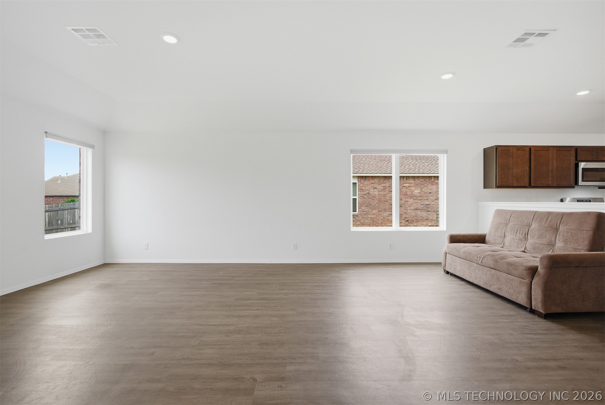 27807 E 114th Place S Property Photo 15