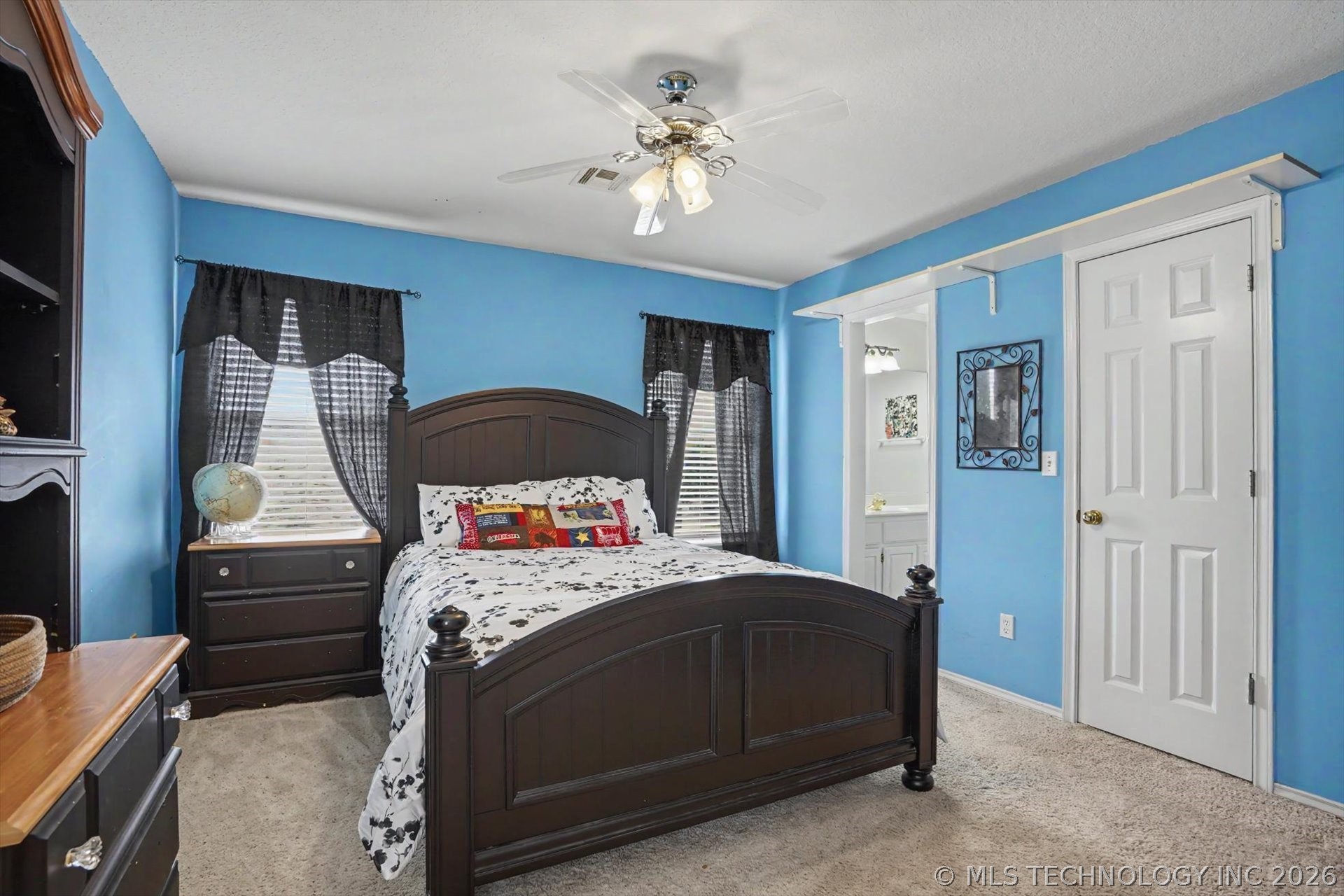8622 E 100th Place Property Photo 21