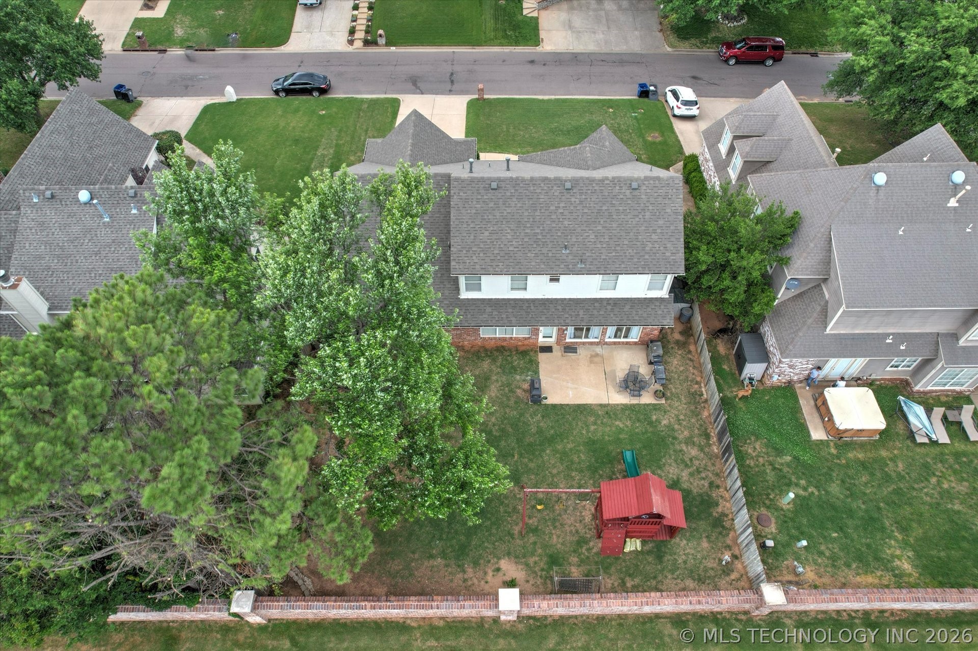 8622 E 100th Place Property Photo 32
