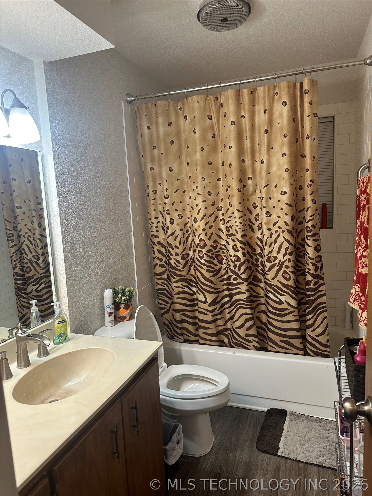 209 May Street Property Photo 6