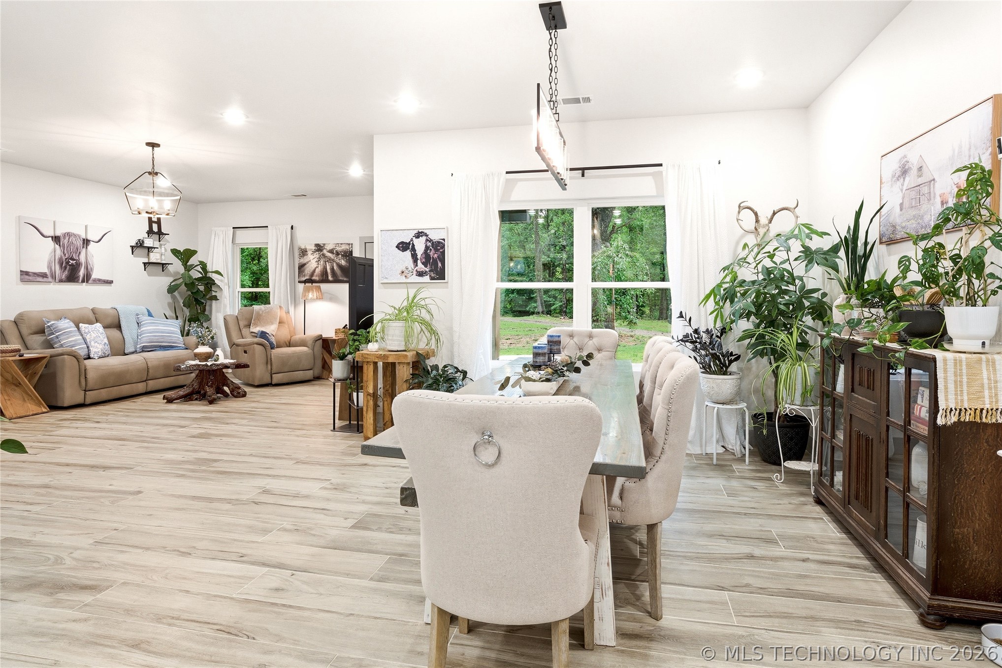 466070 E 800 Property Photo 11