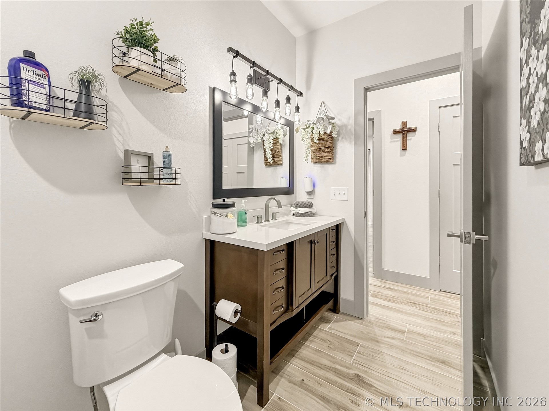 466070 E 800 Property Photo 23