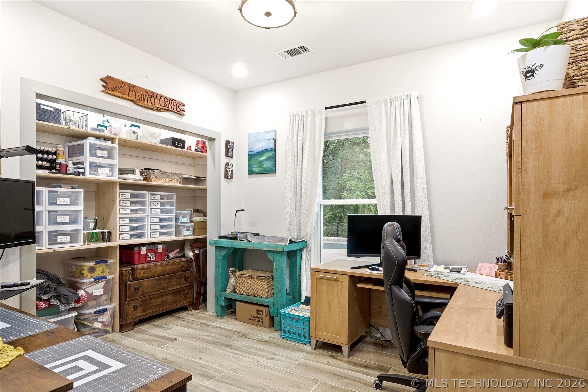 466070 E 800 Property Photo 24