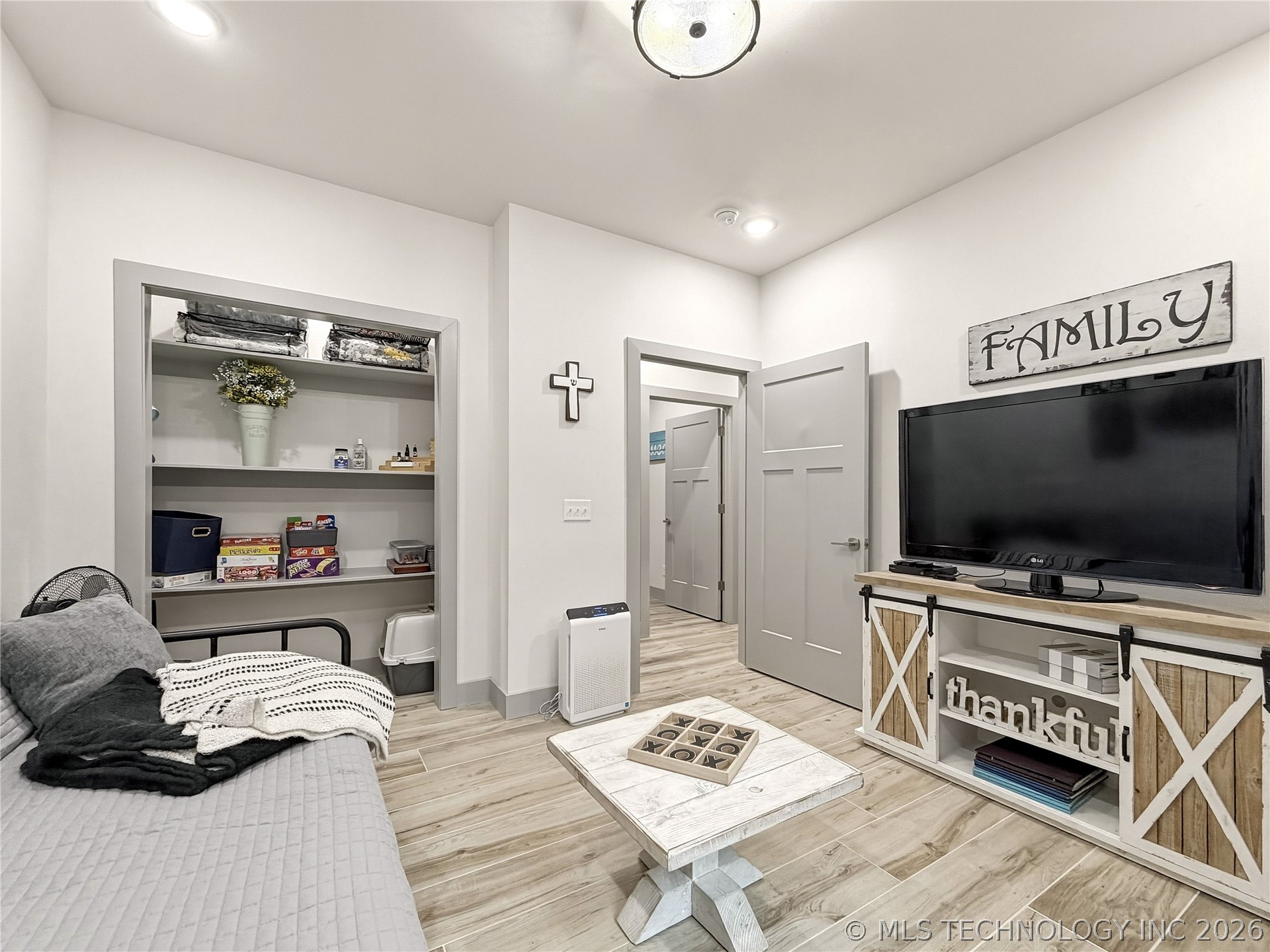 466070 E 800 Property Photo 27