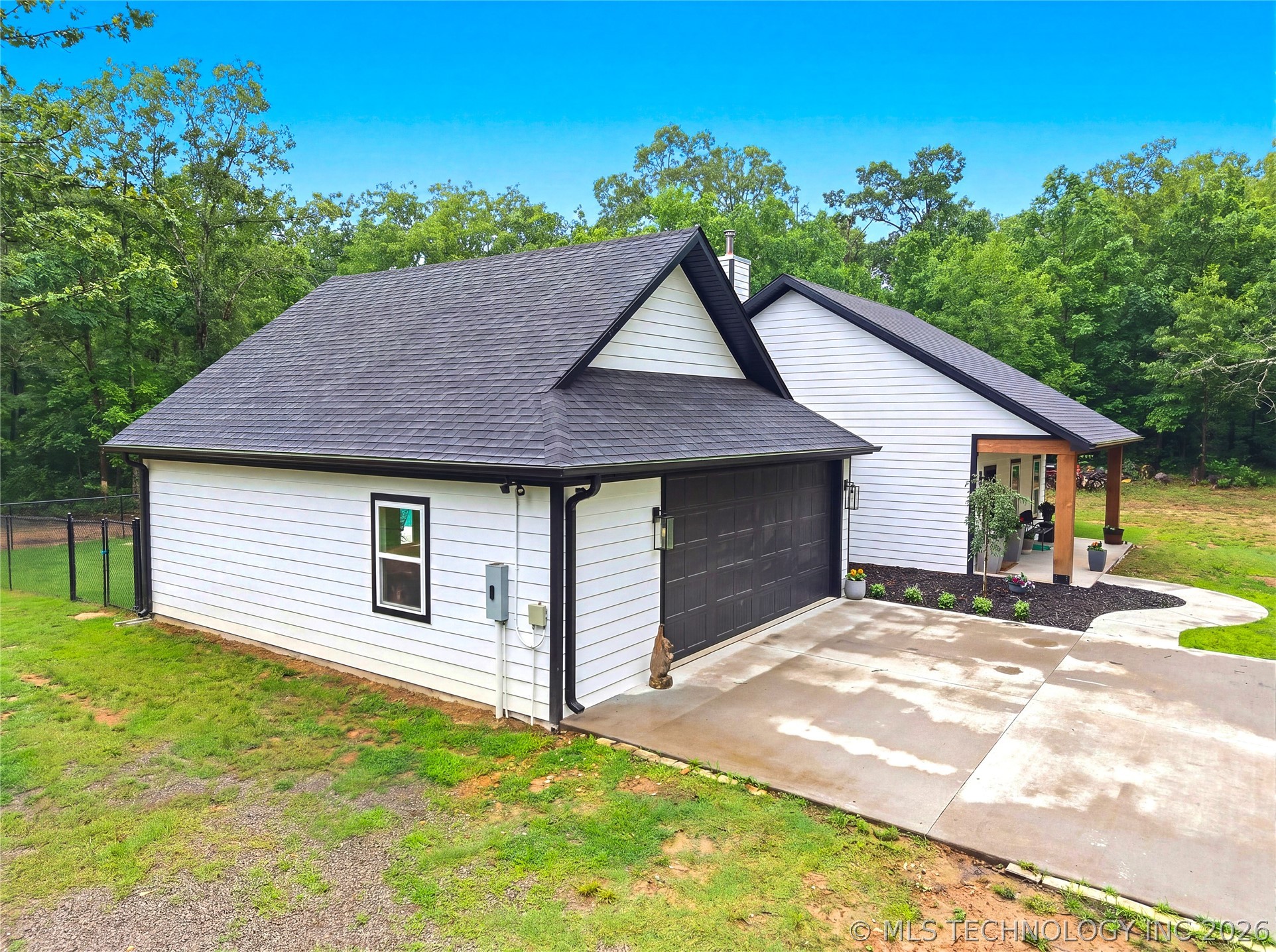 466070 E 800 Property Photo 43