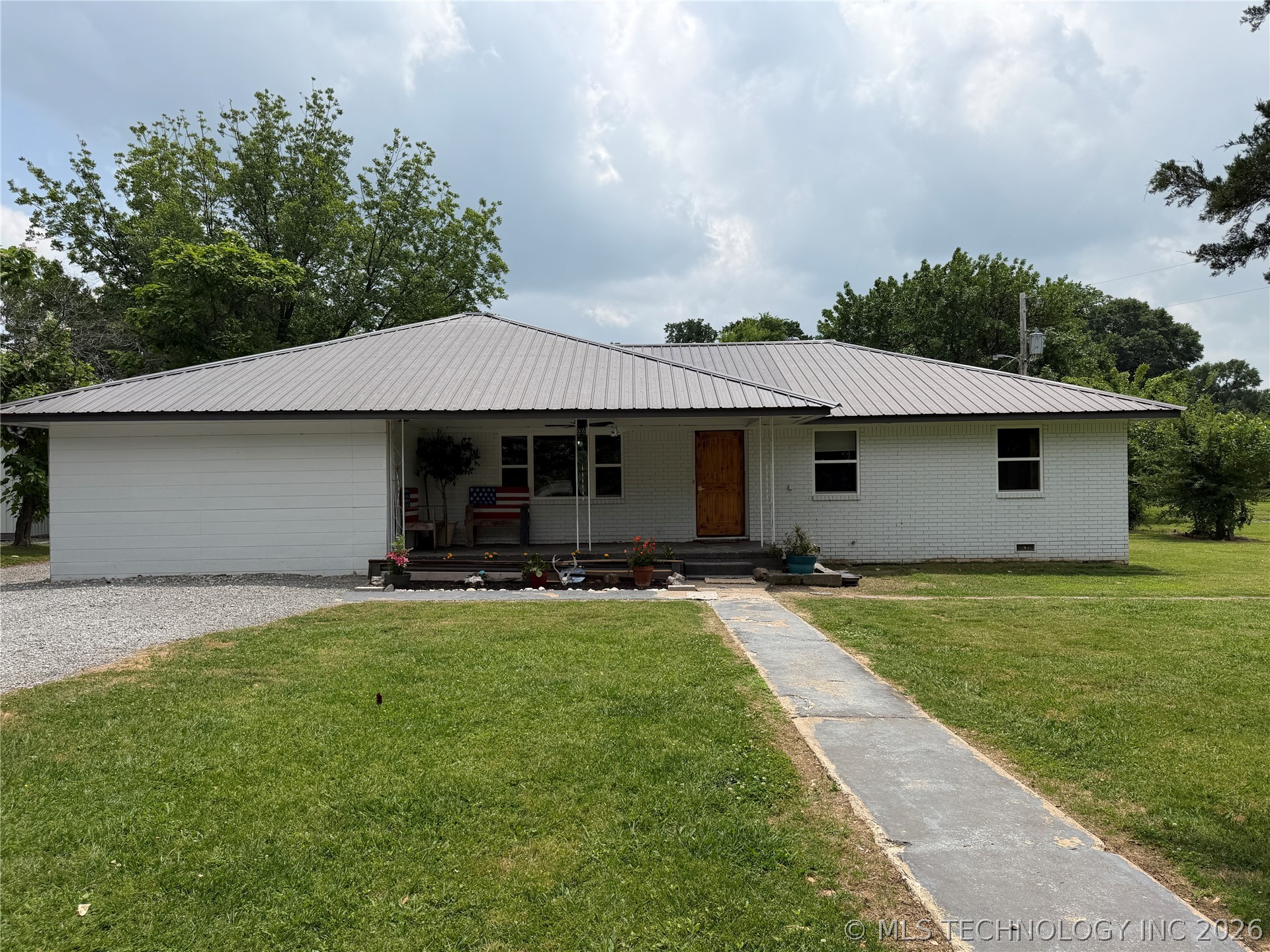 3647 Se State Highway 63 Property Photo 1