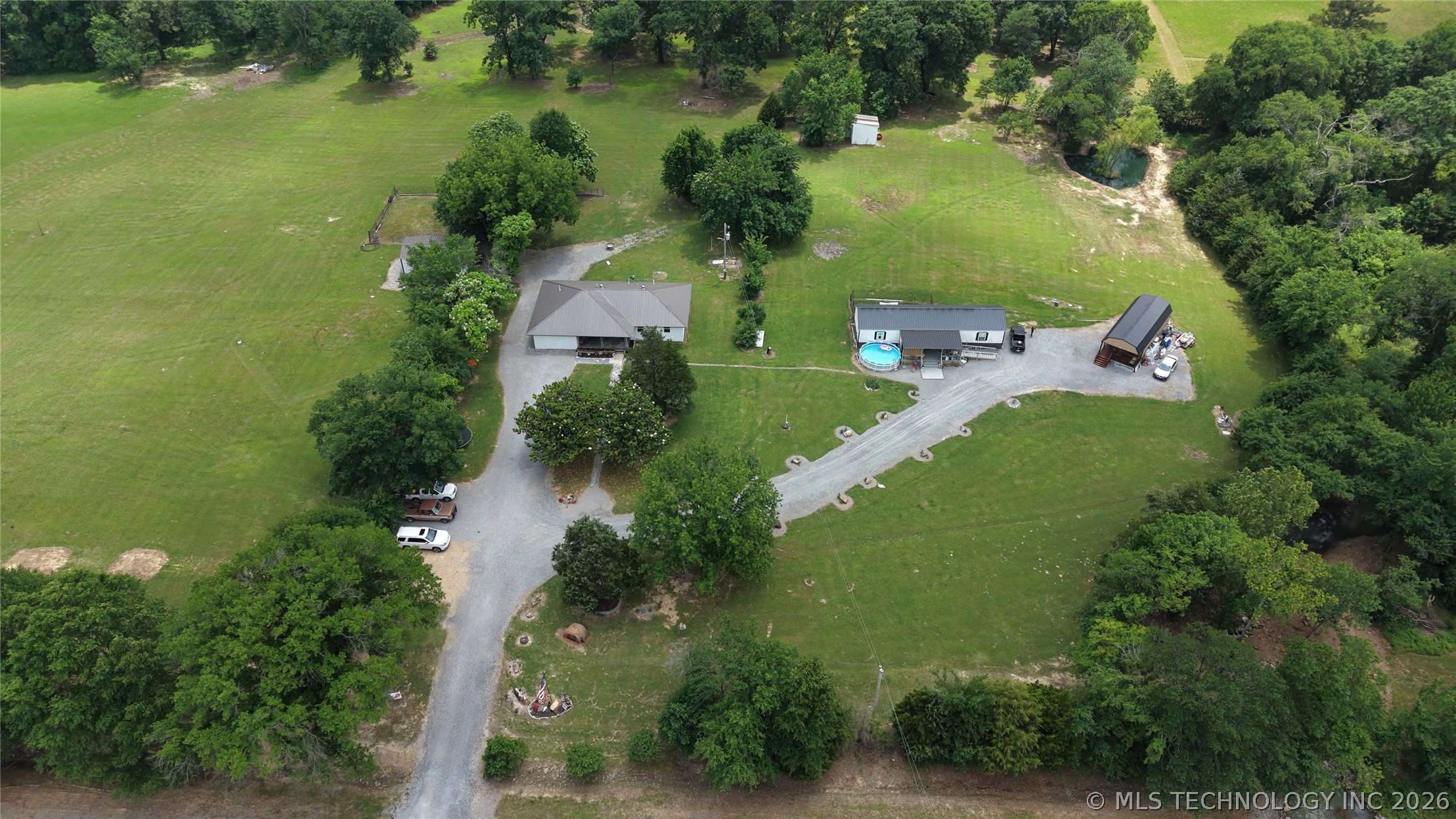 3647 Se State Highway 63 Property Photo 4