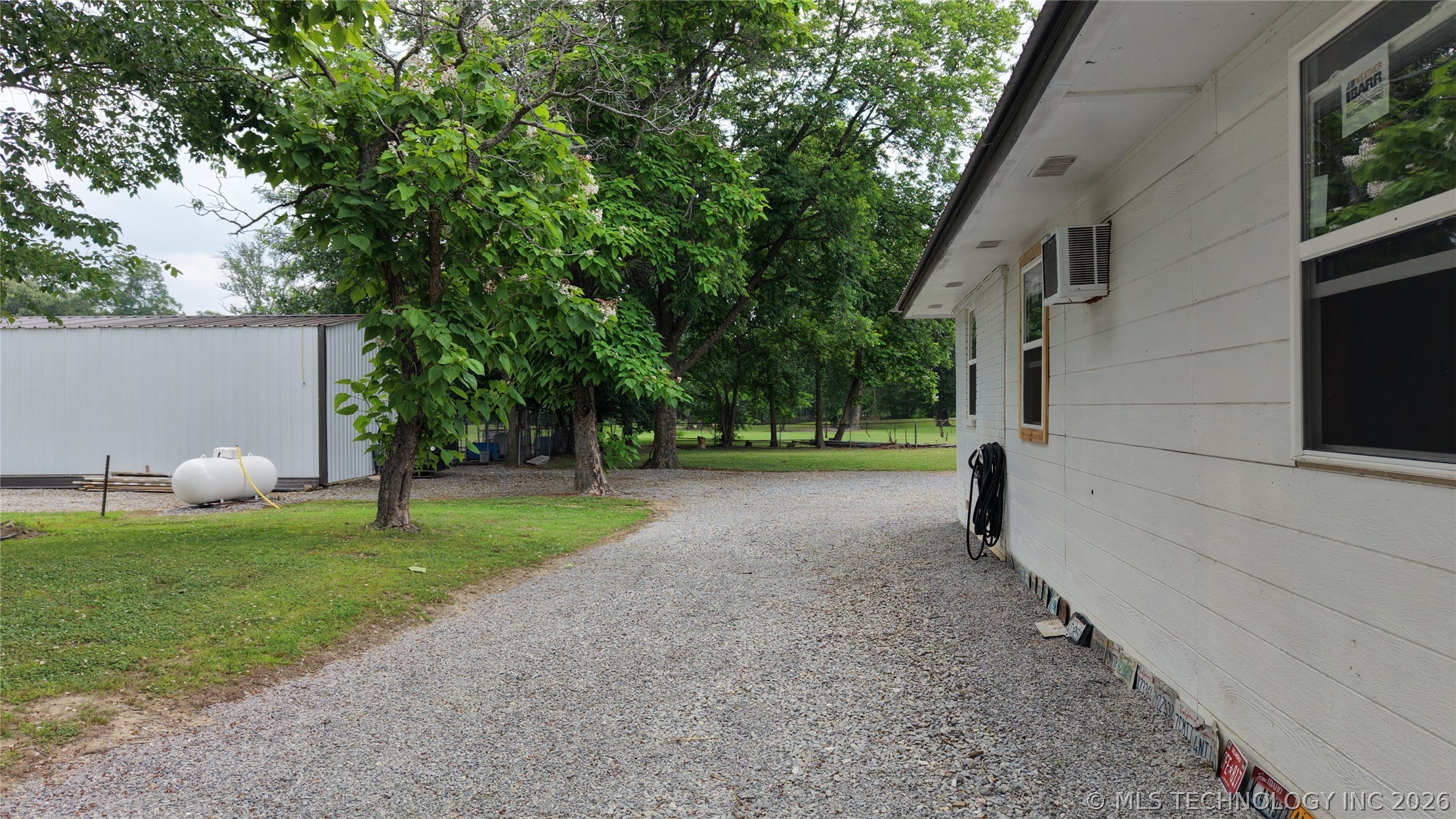 3647 Se State Highway 63 Property Photo 28