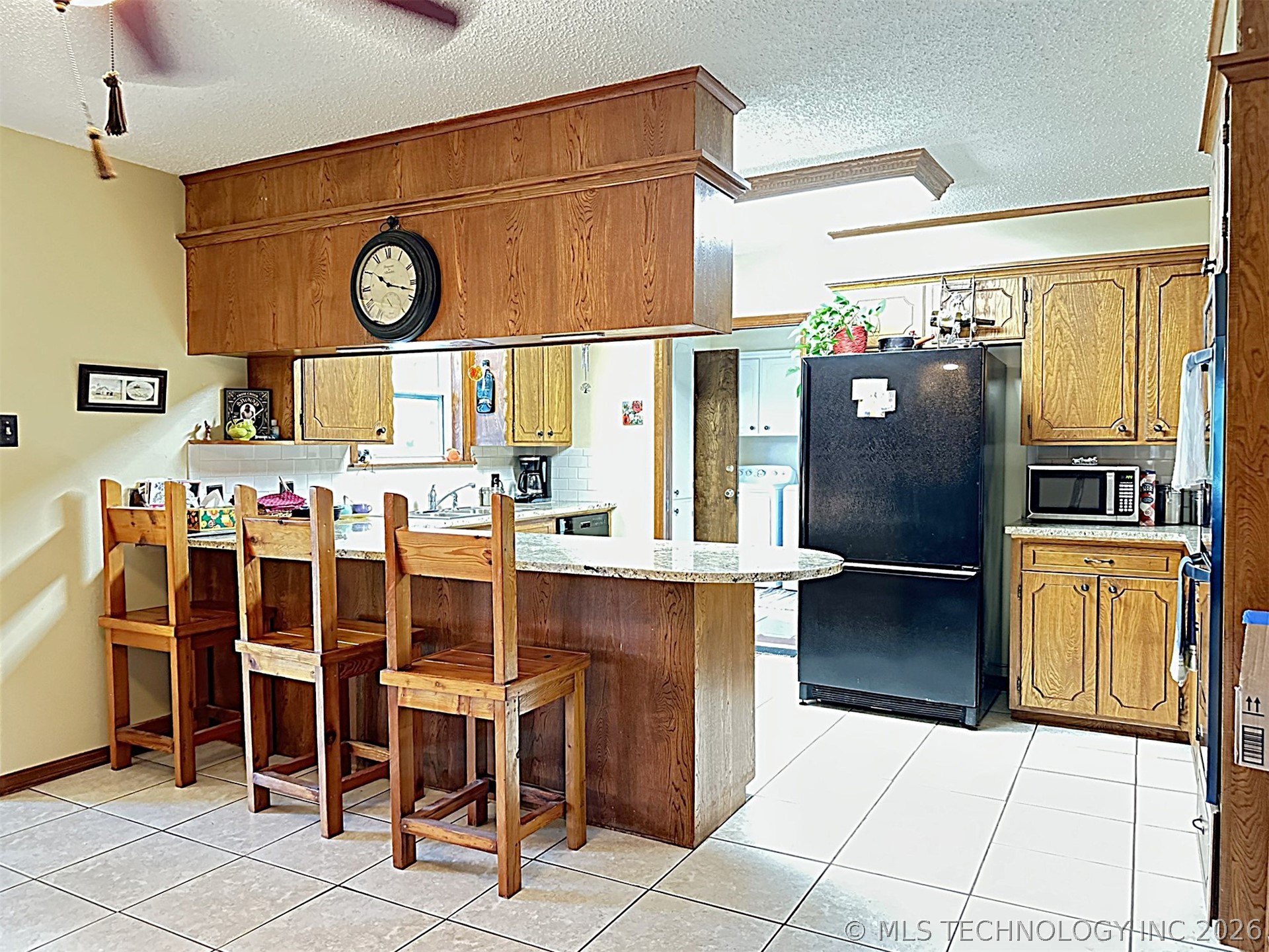 1174 Concord Property Photo 7