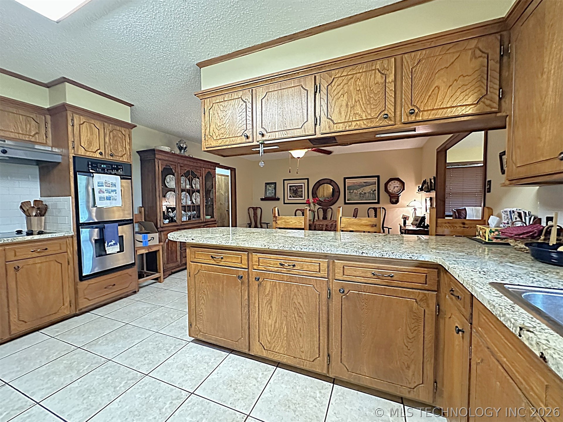 1174 Concord Property Photo 11
