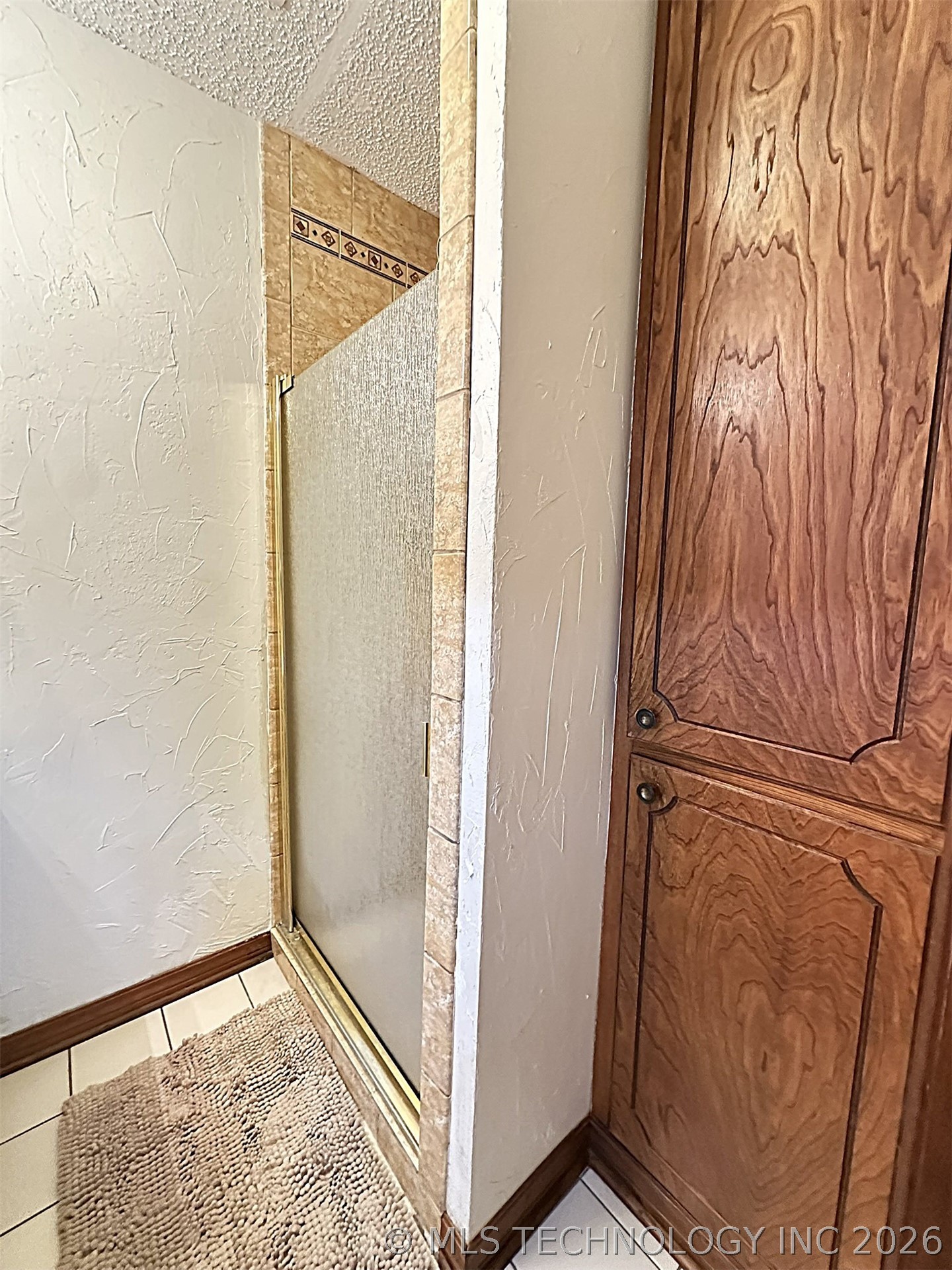1174 Concord Property Photo 30